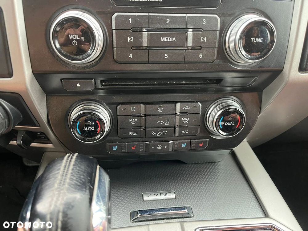 Ford F150 - 19