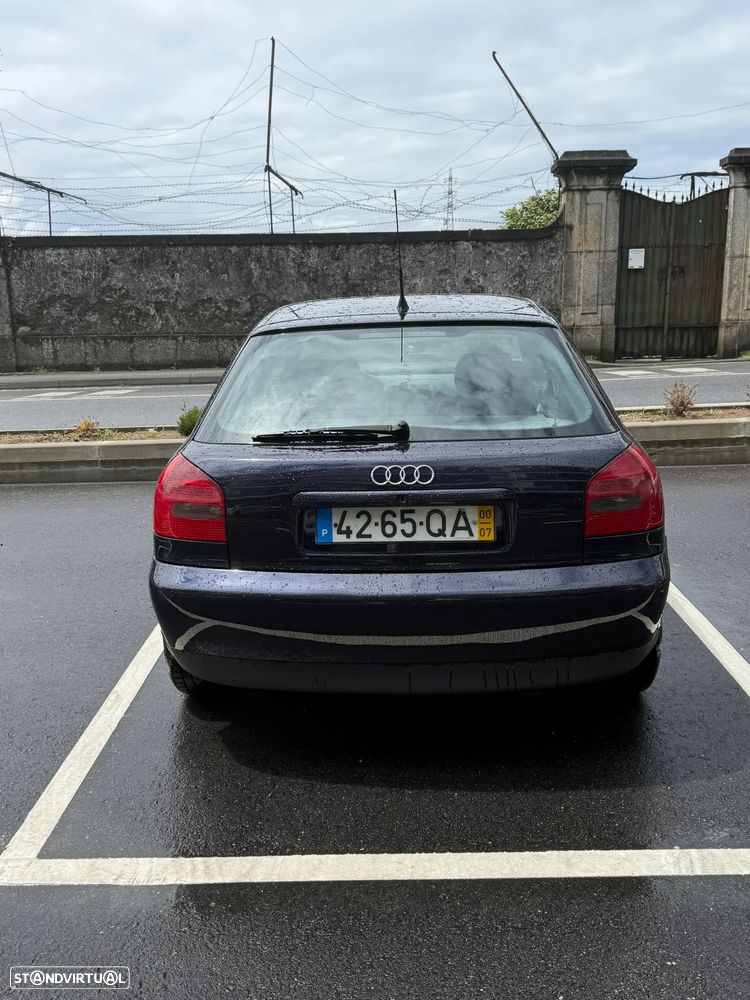 Audi A3 1.6 - 4