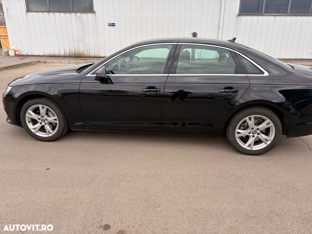Audi A4 2.0 TDI quattro Stronic - 4