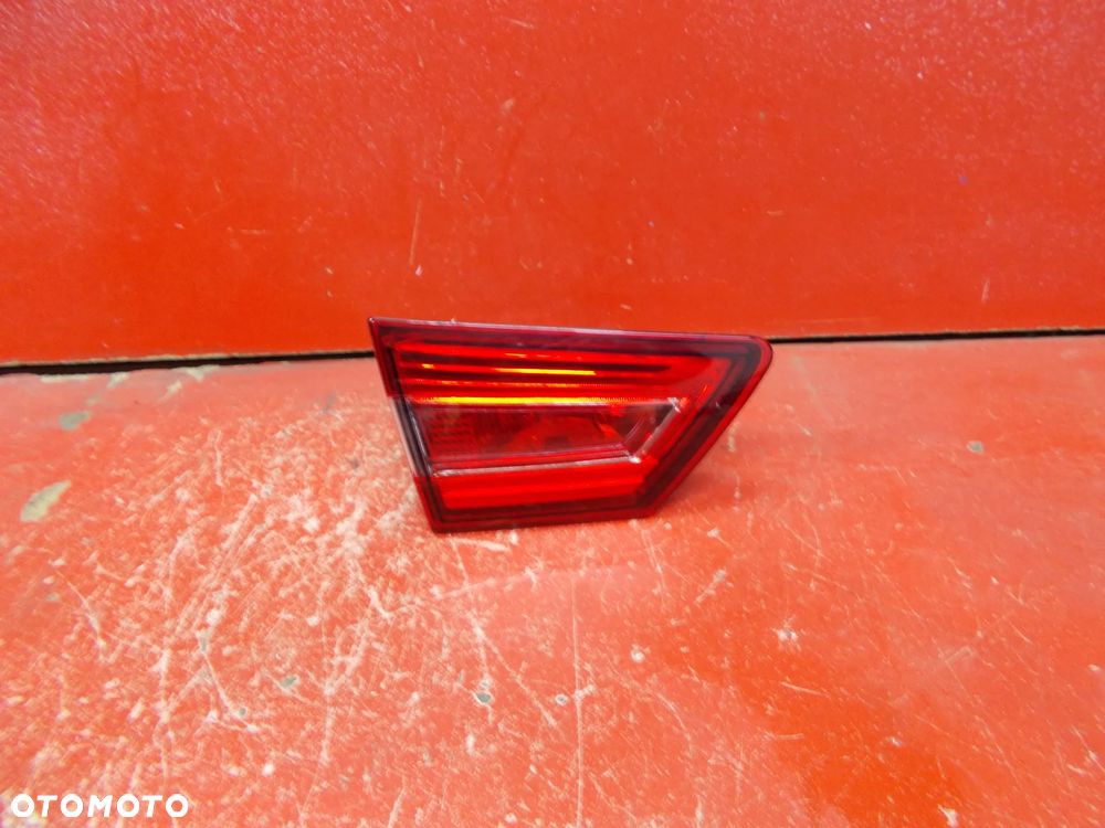 RENAULT CLIO IV LAMPA LEWA TYŁ TYLNA W KLAPE - 1