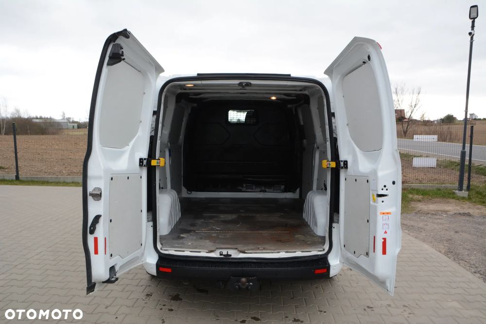 Ford Transit Custom - 28