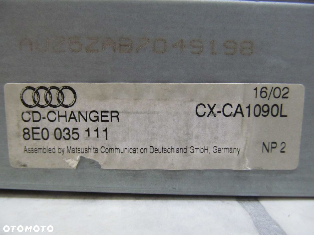 AUDI A4 B6 B7 ZMIENIARKA CD 8E0035111 - 6