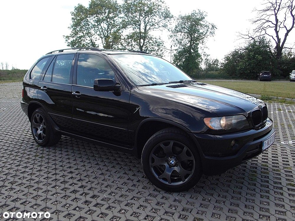 BMW X5 3.0 i Edition Exclusive - 3