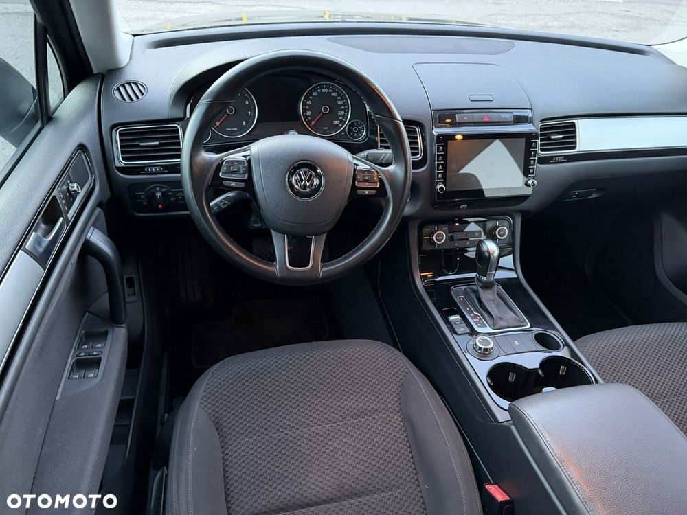 Volkswagen Touareg - 10