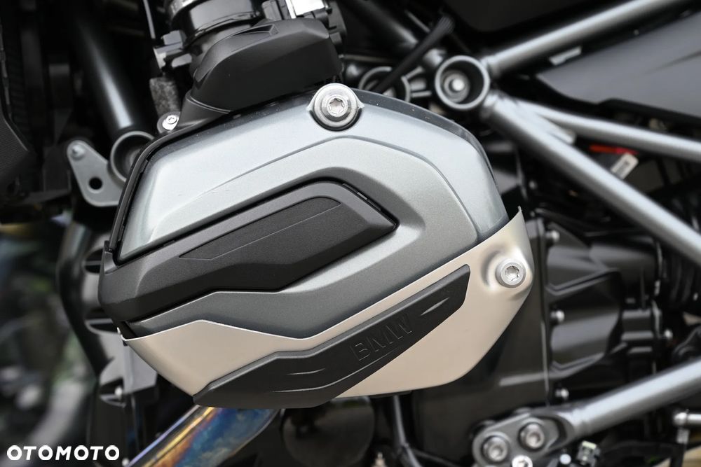BMW R - 7