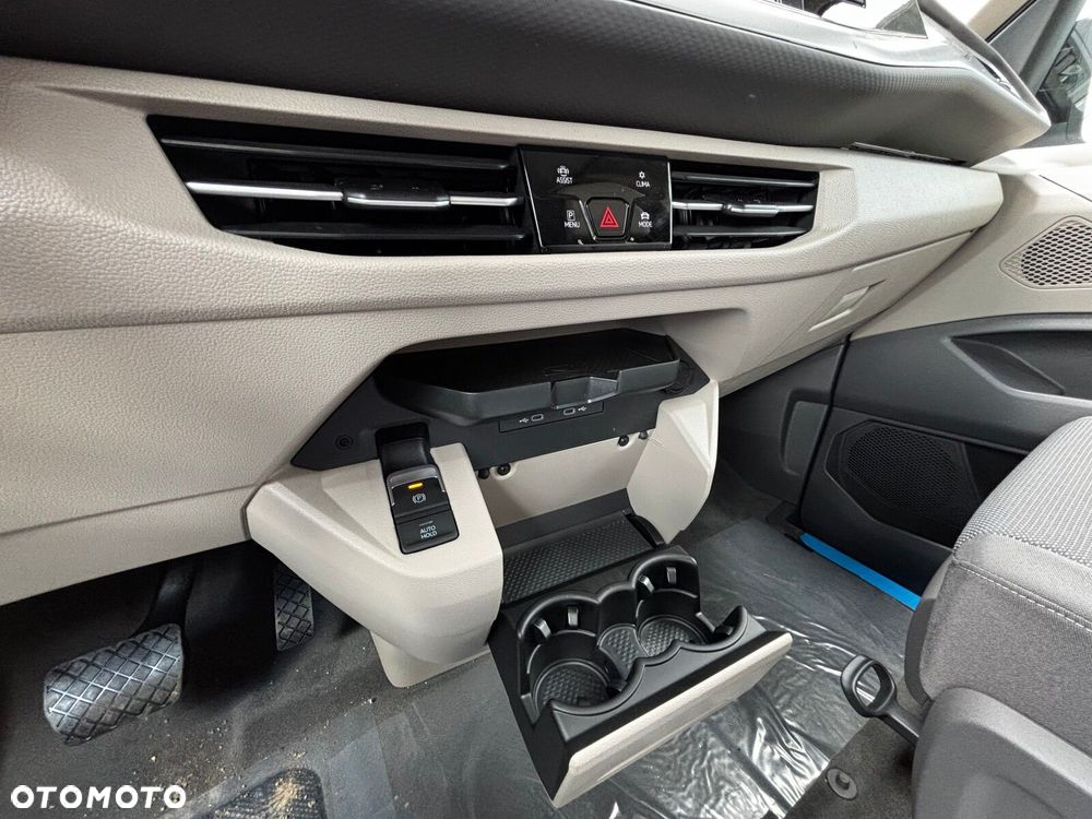 Volkswagen California - 15