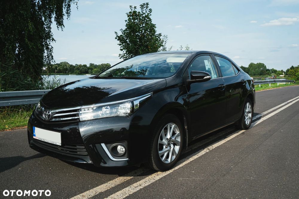 Toyota Corolla 1.6 Comfort - 13