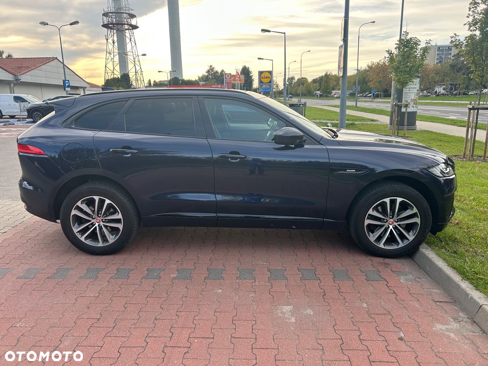 Jaguar F-Pace - 7