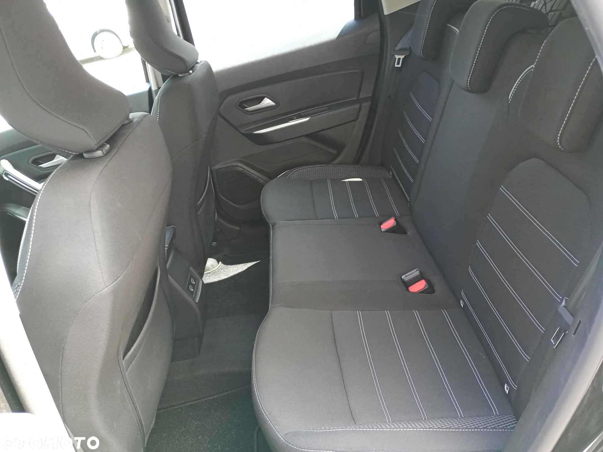Dacia Duster 1.0 TCe Journey - 10