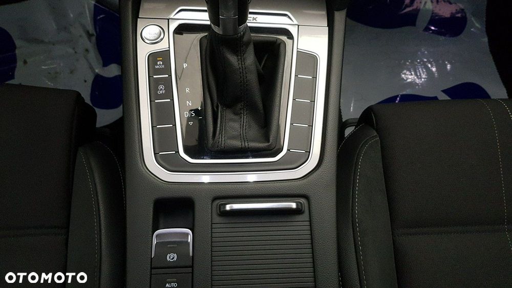 Volkswagen Passat Alltrack - 30