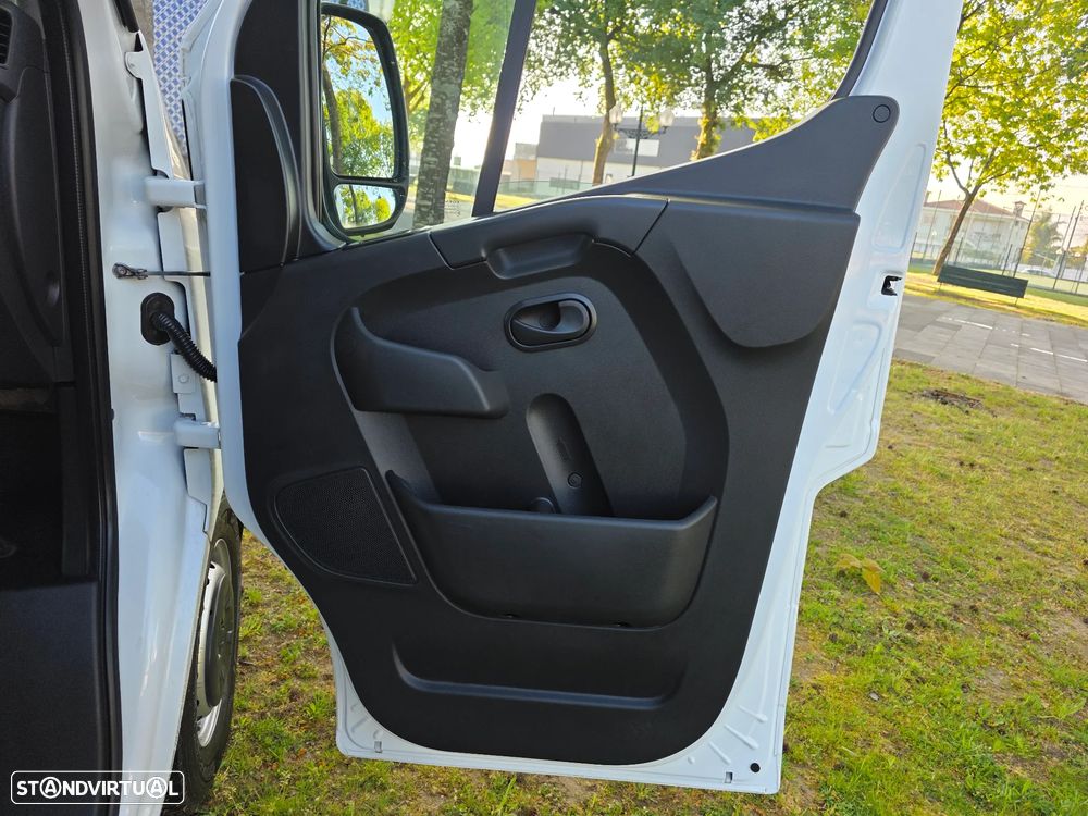 Renault MASTER L3H3 2.3 DCI 135 CV IVA DEDUTIVEL - 39