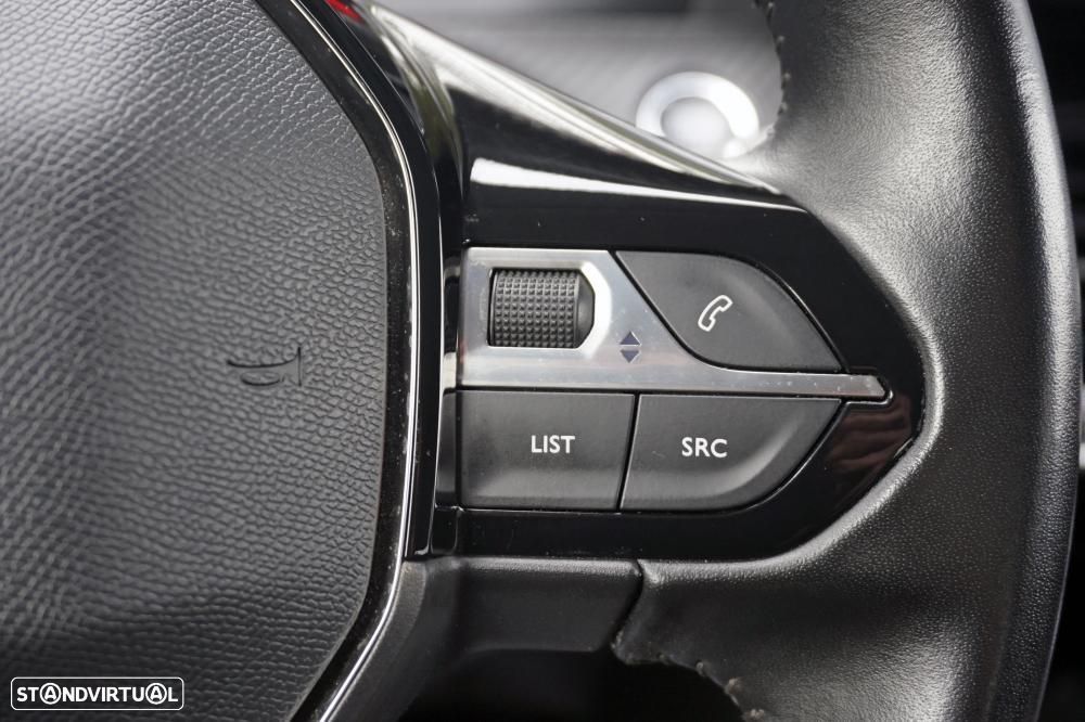 Peugeot 208 1.2 PureTech Allure - 11