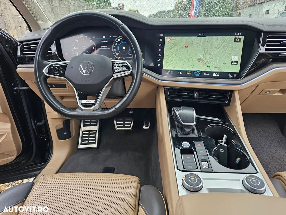 Volkswagen Touareg V6 TDI 4MOTION R-Line - 35