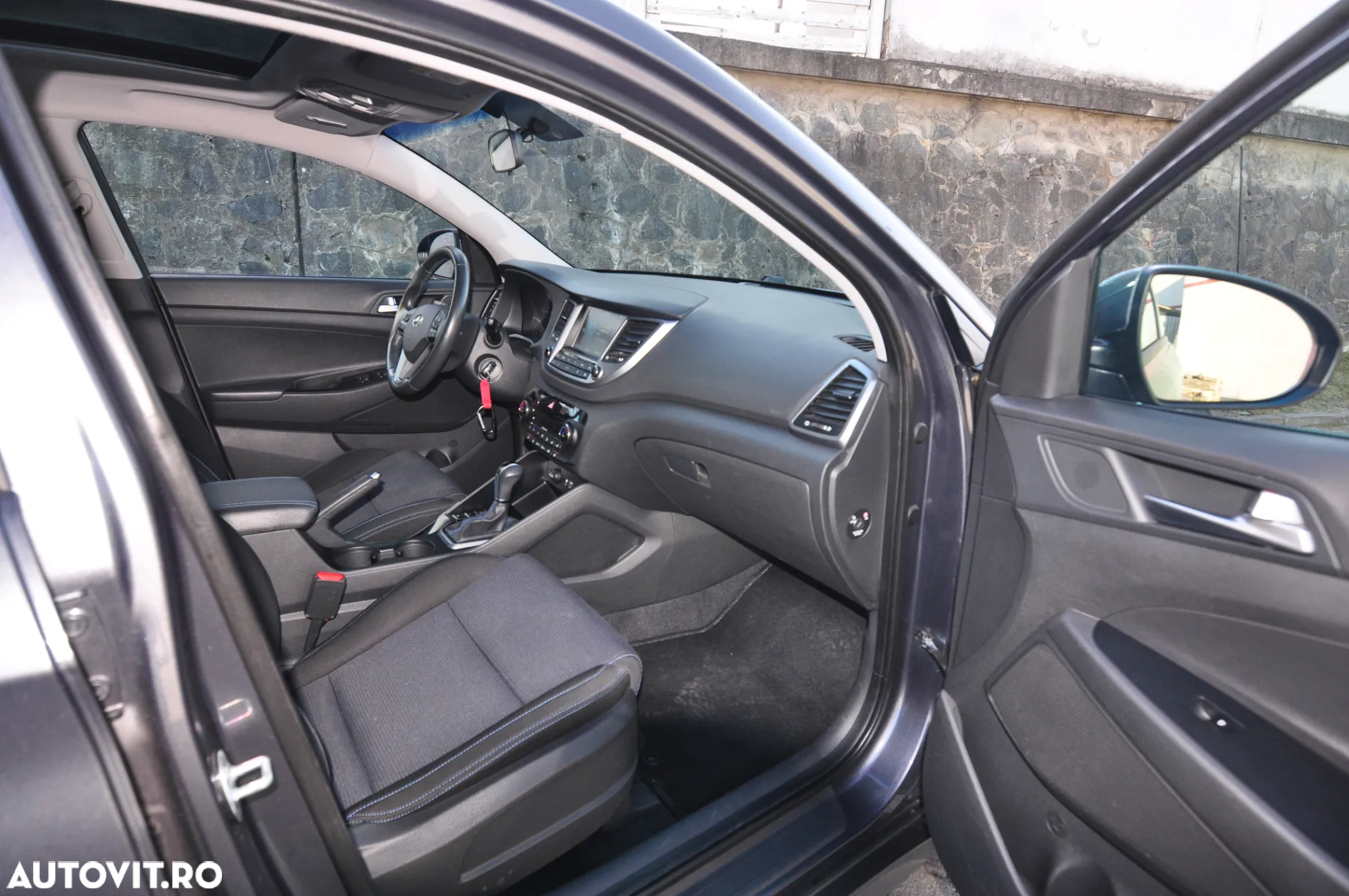 Hyundai Tucson blue 1.7 CRDi 2WD DCT Style - 6
