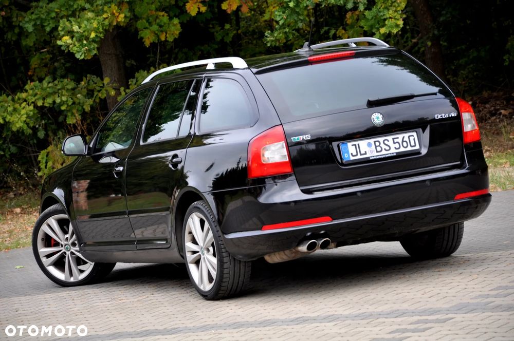 Skoda Octavia 2.0 TDI CR DPF RS - 15