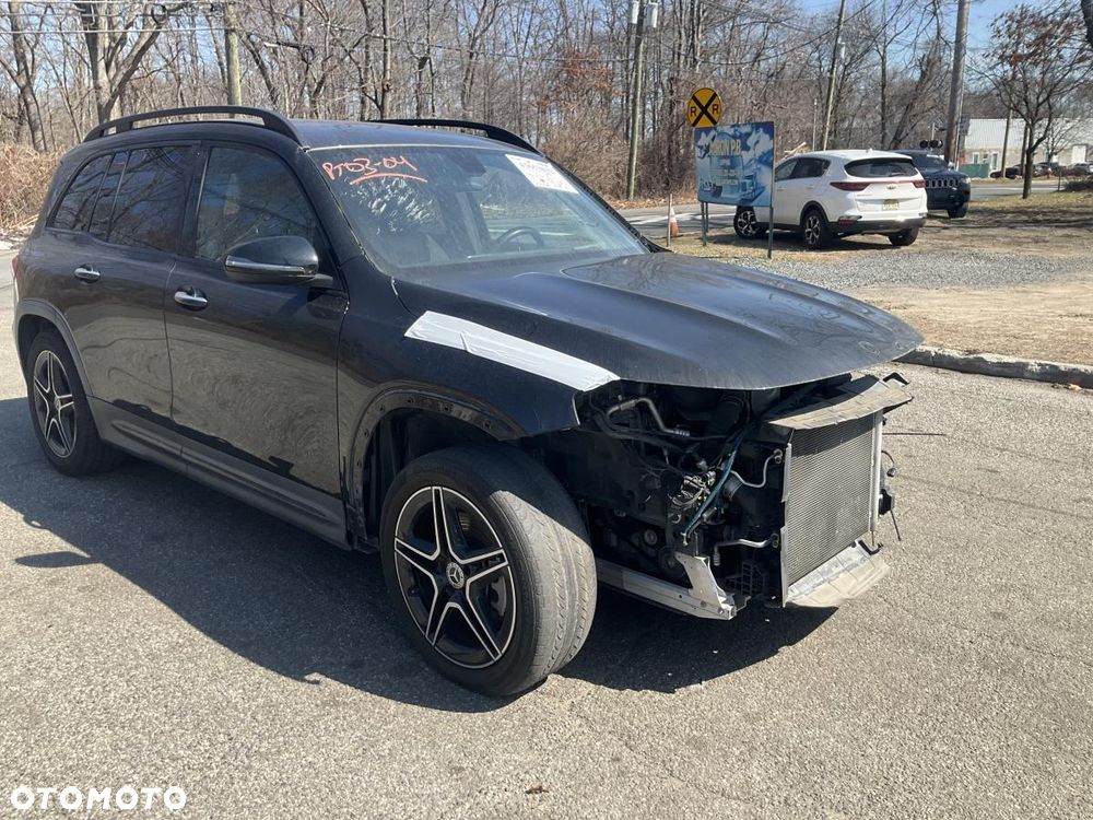 Mercedes-Benz GLB - 6