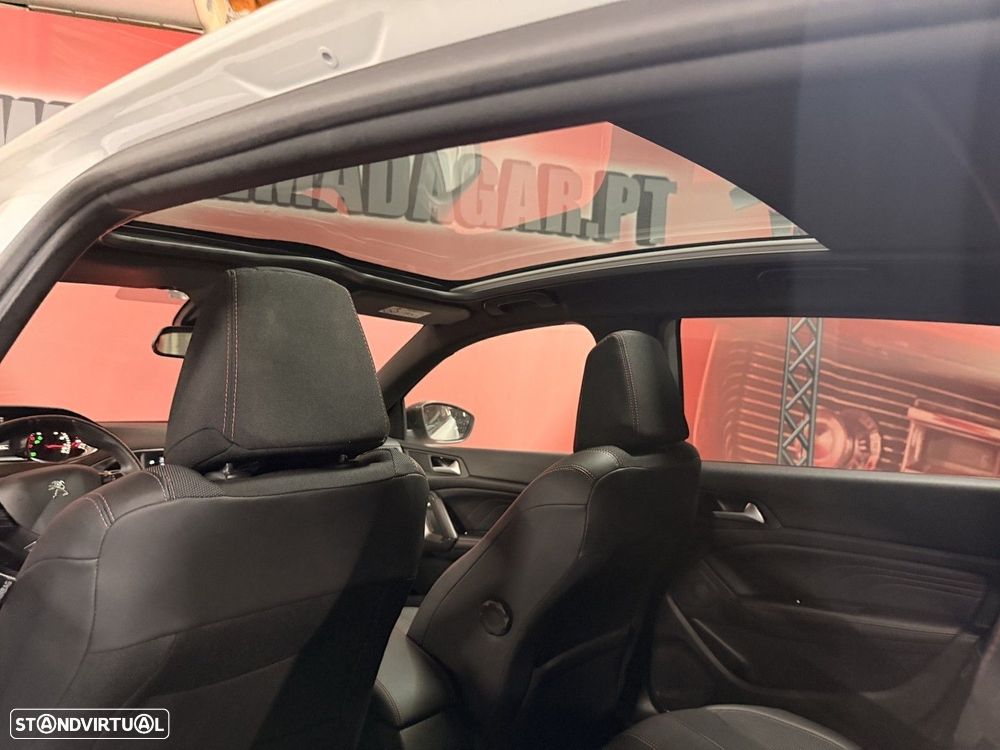 Peugeot 308 1.2 PureTech GT Line EAT8 - 7