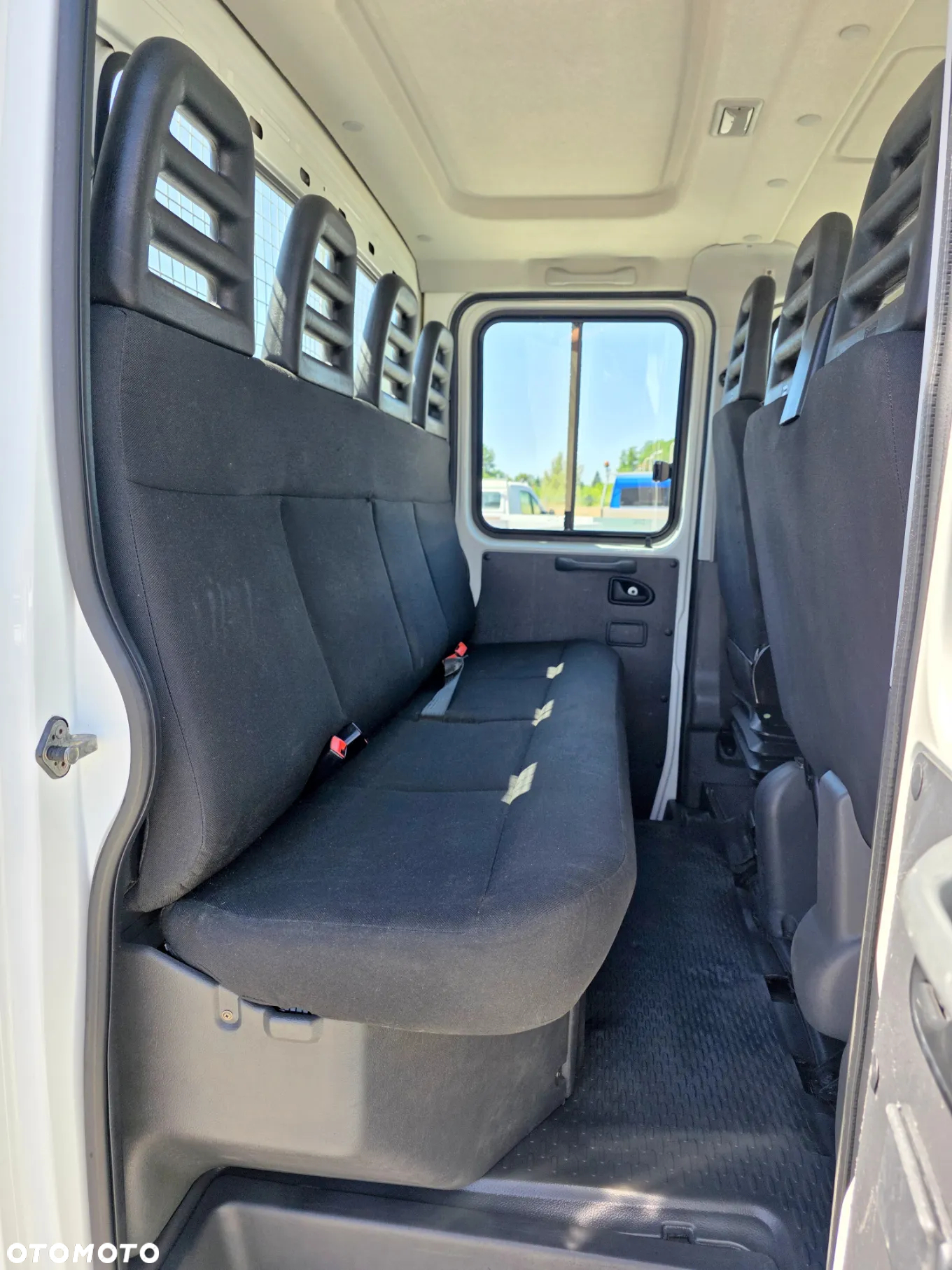 Iveco 35C13 2,3 HPI 130 KONNA DOKA BRYGADÓWKA 7 OSOBOWA 3,2M SKRZYNIA WEBASTO BLIŻNIAKI DO 3,5T GWARANCJA - 19