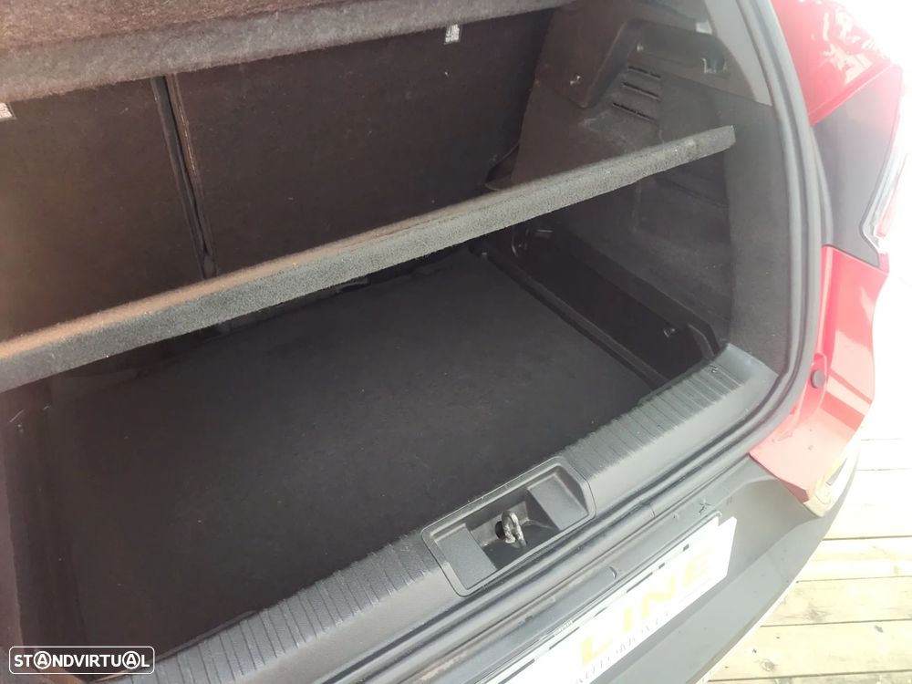 Renault Captur TCe 140 EDC GPF BUSINESS EDITION - 41