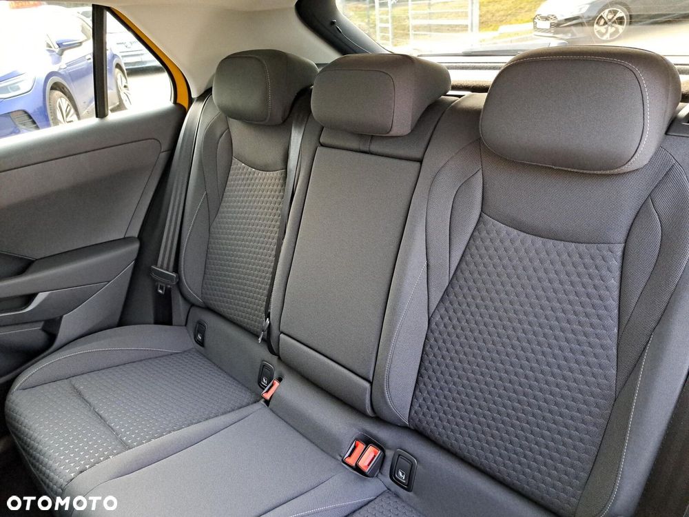 Volkswagen T-Roc 1.5 eTSI Life DSG - 35