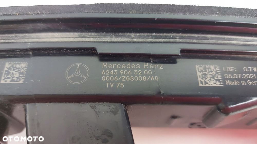 BLENDA LAMPA LED PRZEDNIA MERCEDES EQA H243 A243 - 4