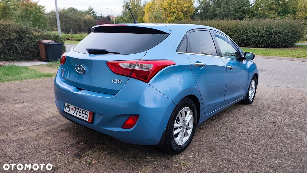 Hyundai i30 1.6 CRDi Blue Style - 27
