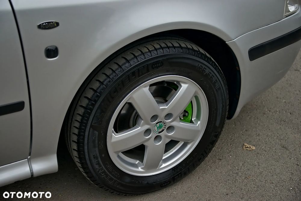 Skoda Octavia 1.9 TDI Combi Ambiente - 24