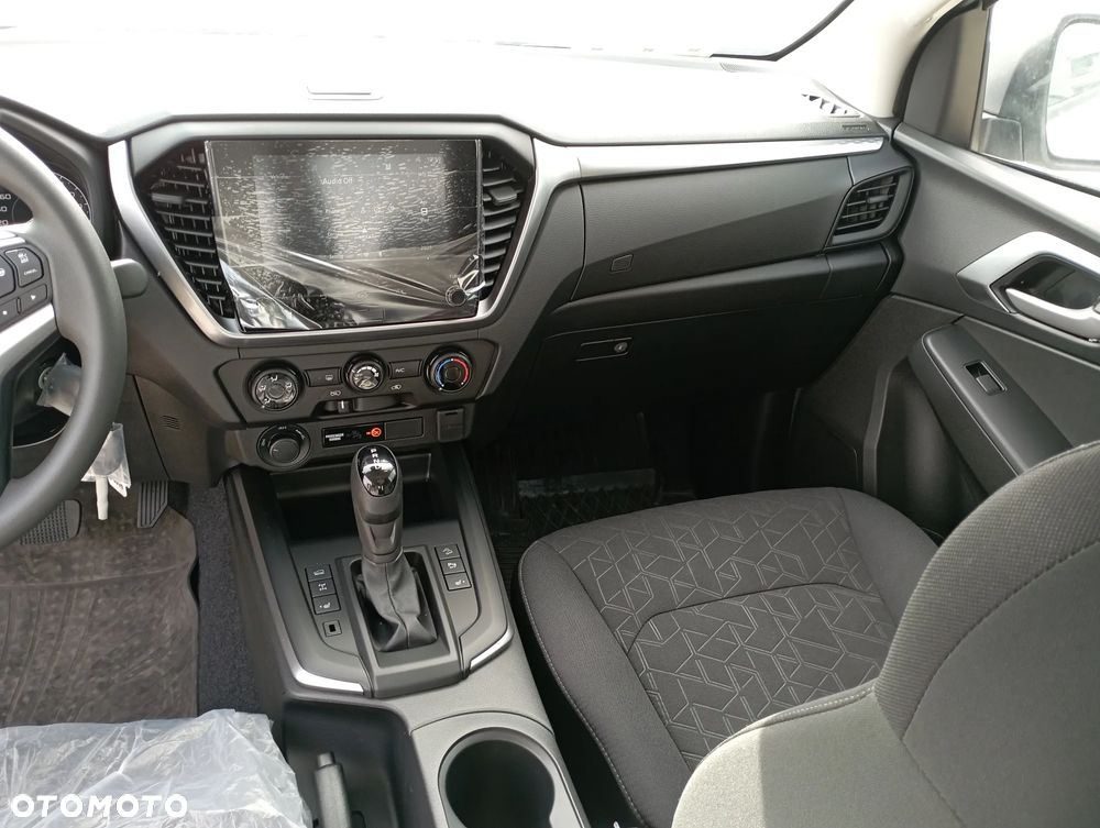 Isuzu D-Max 1.9 EC LS - 25