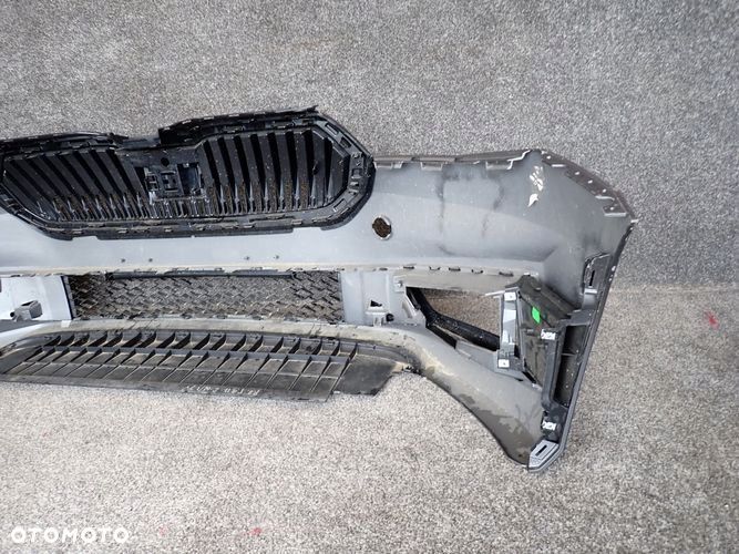 SKODA FABIA IV zderzak przedni przód wloty powietrza - 9