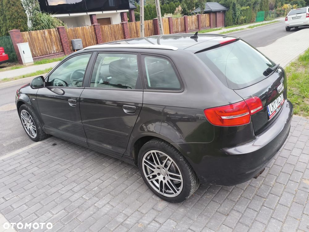 Audi A3 Sportback 1.4 TFSI Attraction - 2