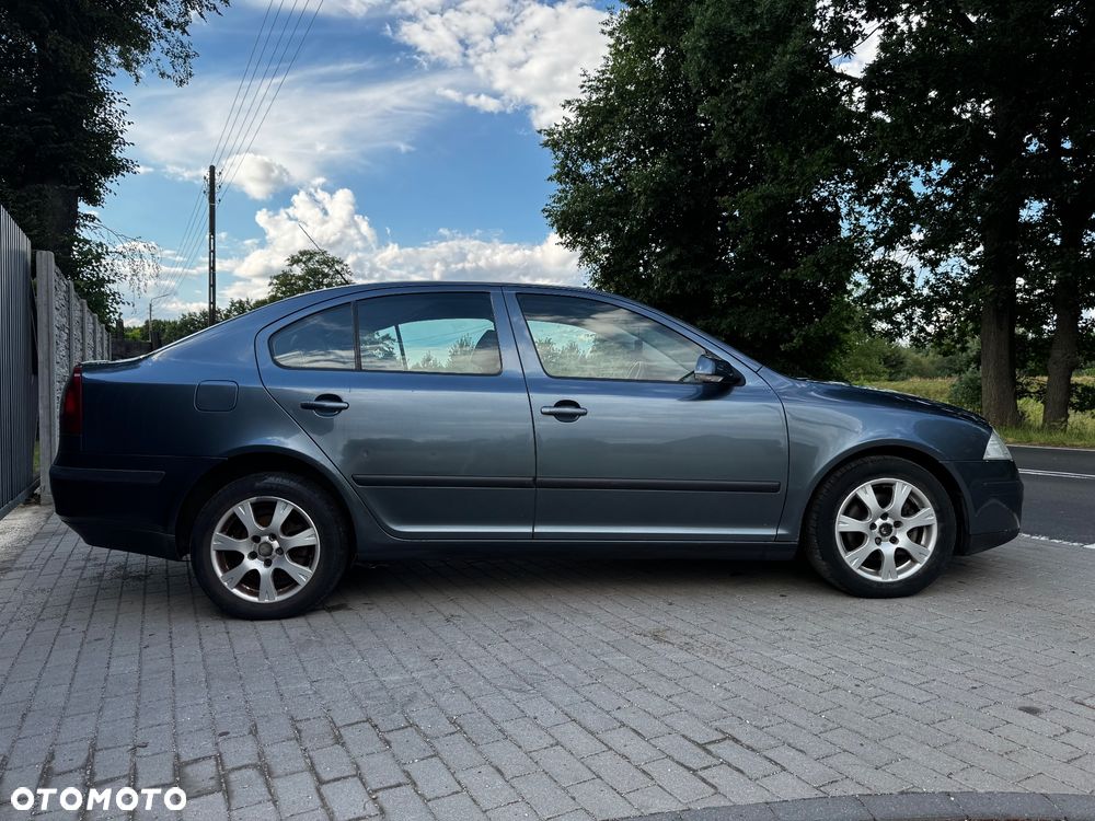Skoda Octavia 2.0 TDI Ambiente - 6