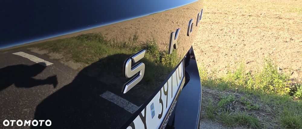 Skoda Superb 2.0 TDI SCR 4x4 L&K DSG - 9