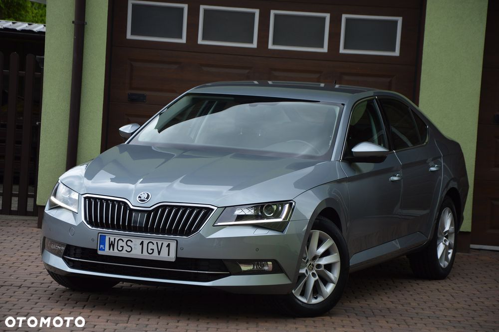 Skoda Superb 1.5 TSI ACT Ambition - 3