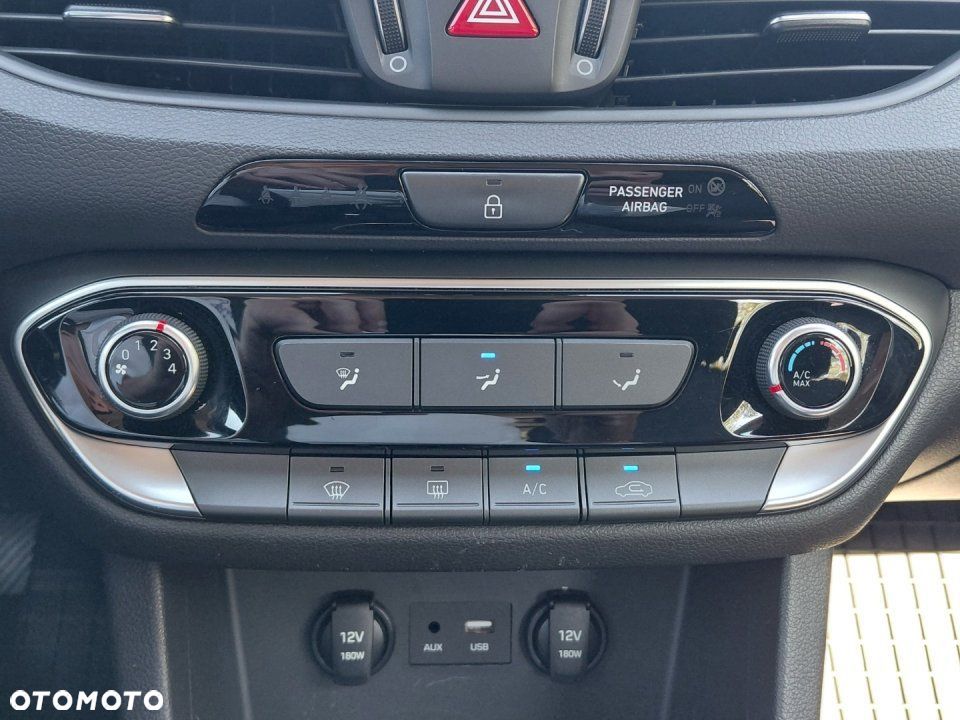 Hyundai i30 - 28