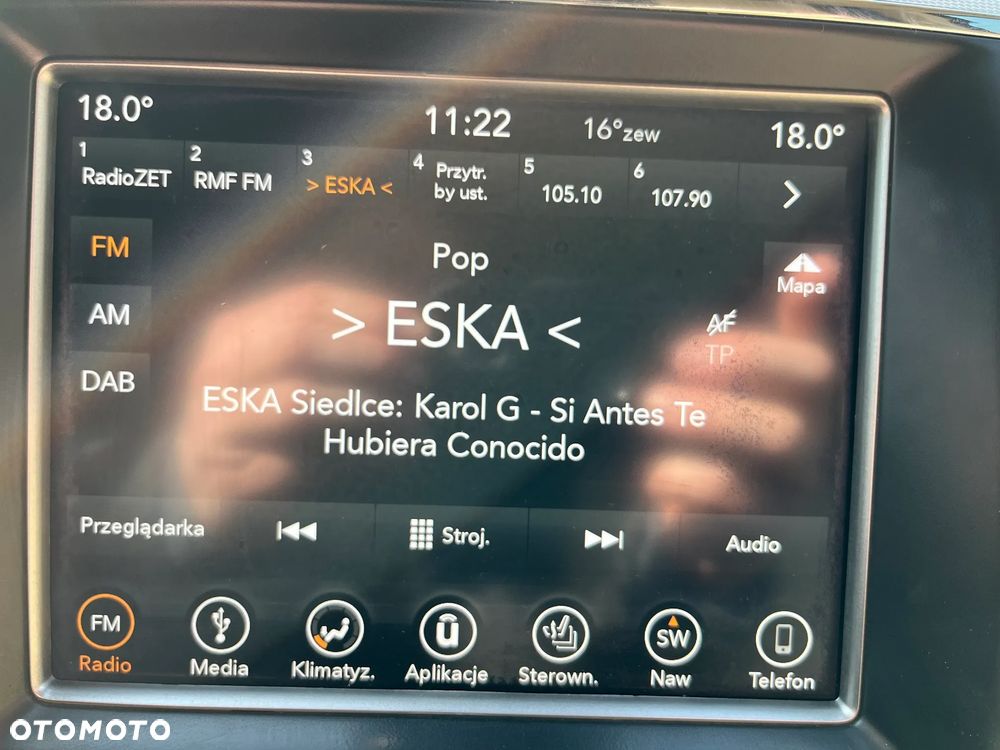 Jeep Grand Cherokee 5.7 V8 HEMI Overland Summit - 33