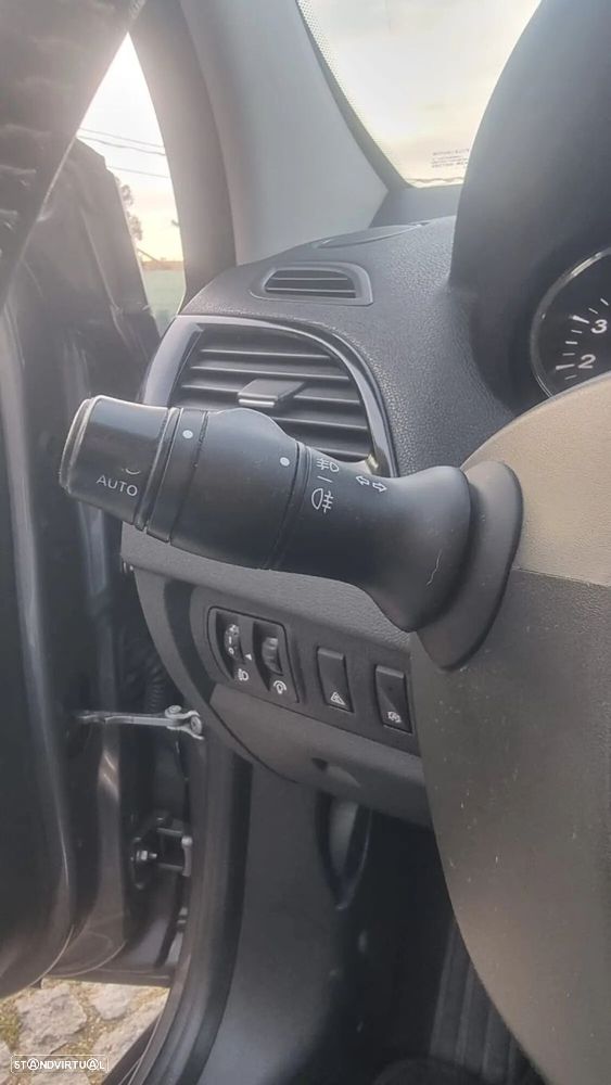 Renault Mégane ENERGY dCi 110 LIMITED - 15