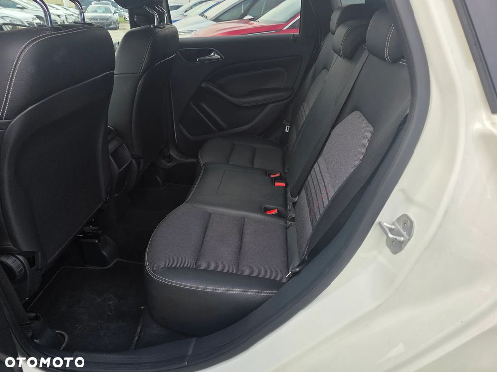 Mercedes-Benz Klasa B - 17