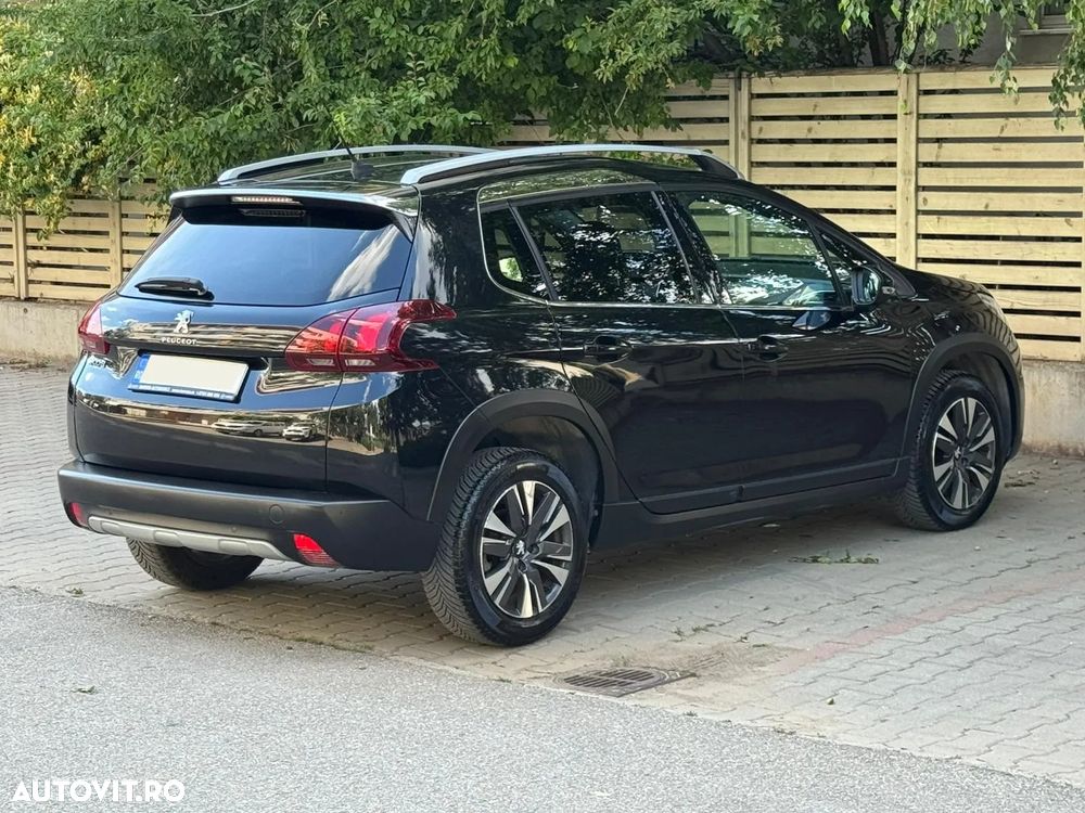 Peugeot 2008 PureTech 110 GPF Stop&Start EAT6 Allure - 6