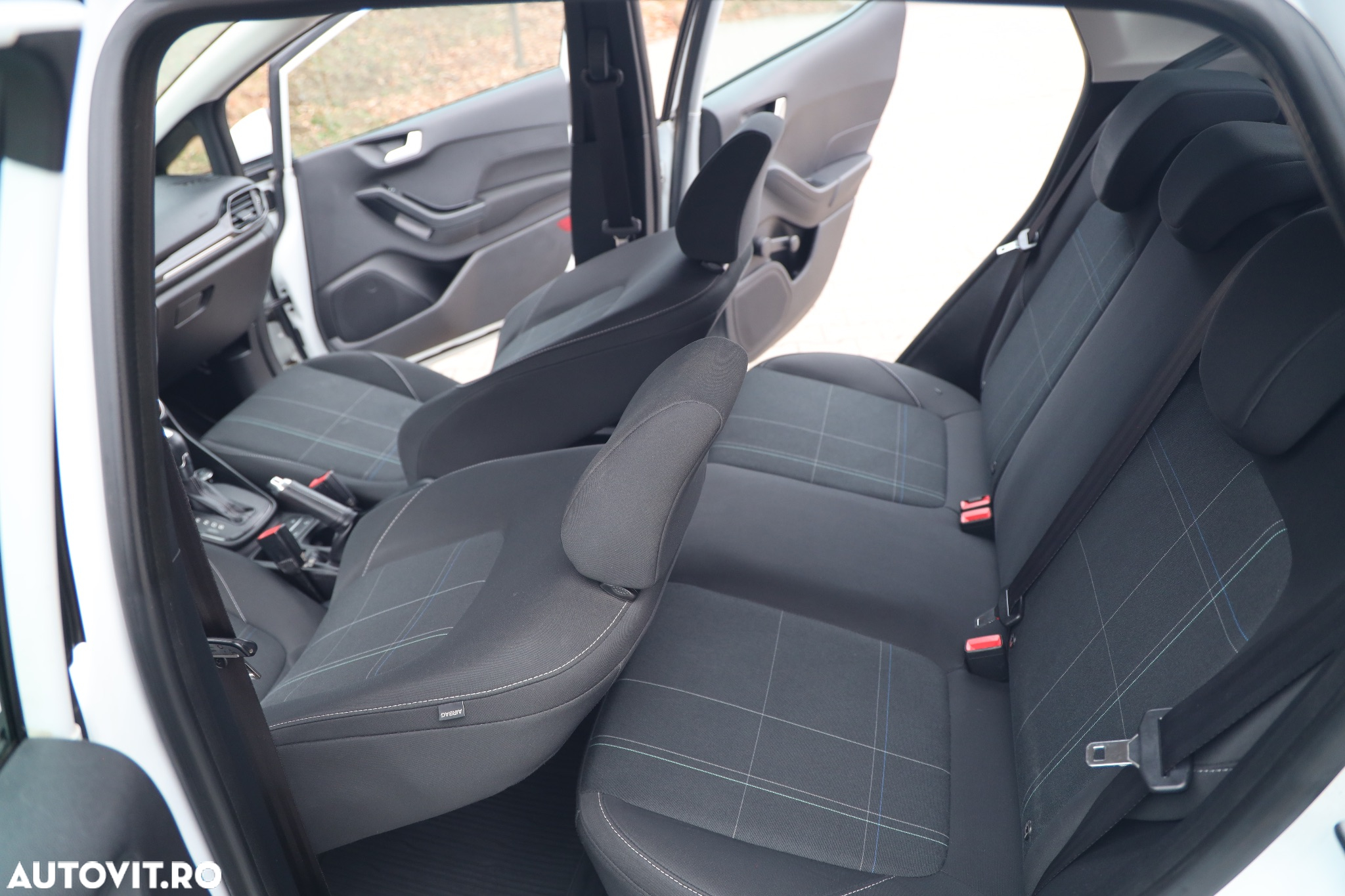 Ford Fiesta 1.0 EcoBoost Powershift Trend - 12