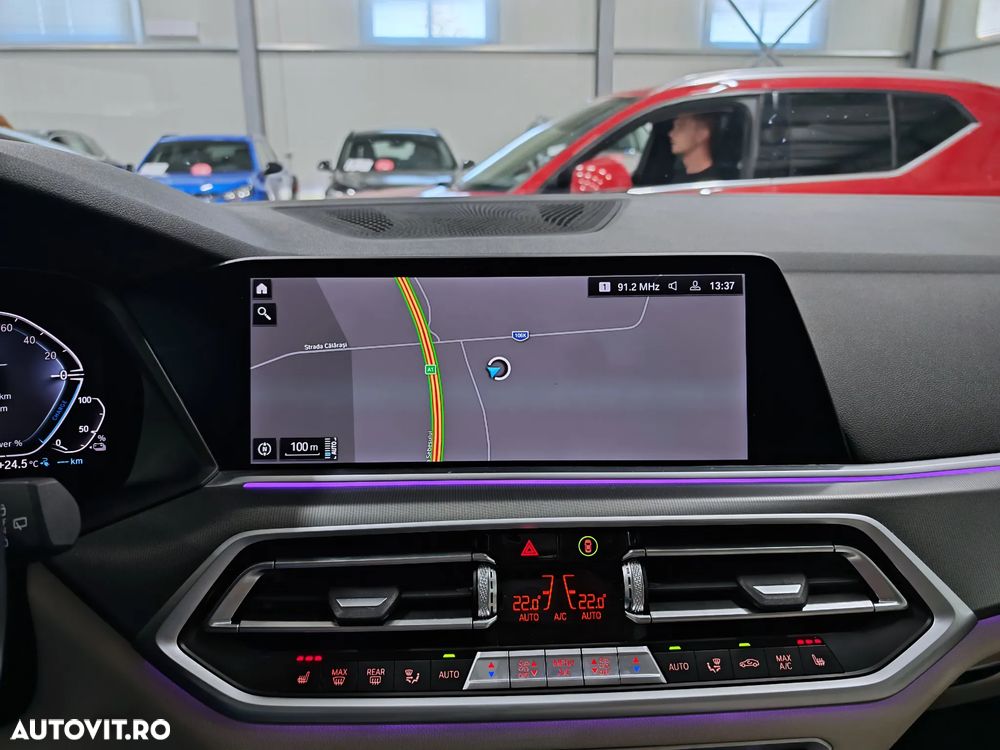 BMW X5 2022 — imagine 10