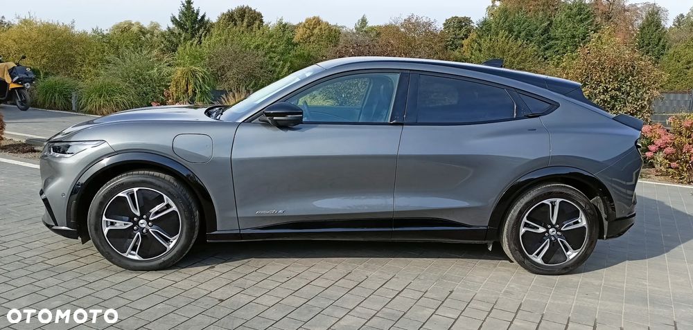 Ford Mustang ver-premium - 24