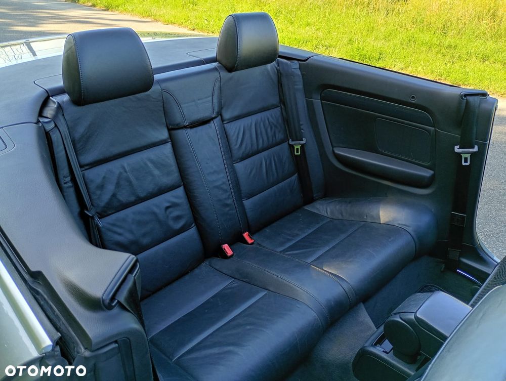 Audi A4 Cabrio - 12