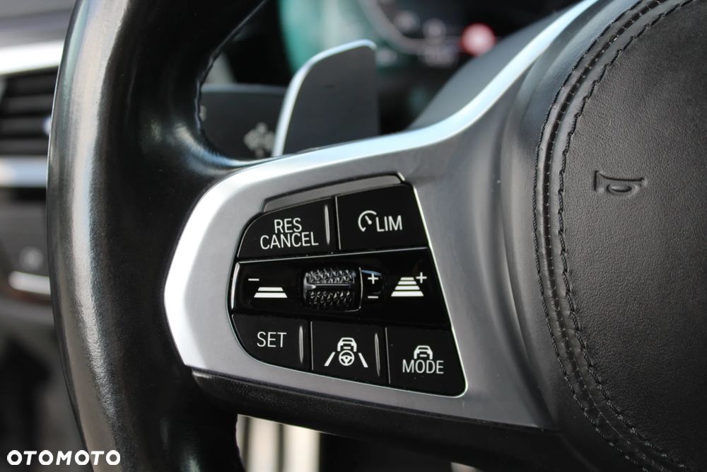 BMW Seria 5 520d xDrive M Sport sport - 25