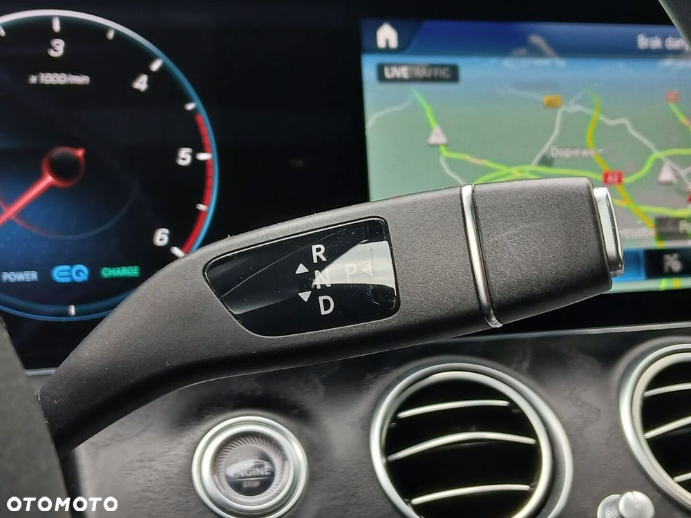 Mercedes-Benz Klasa E - 38