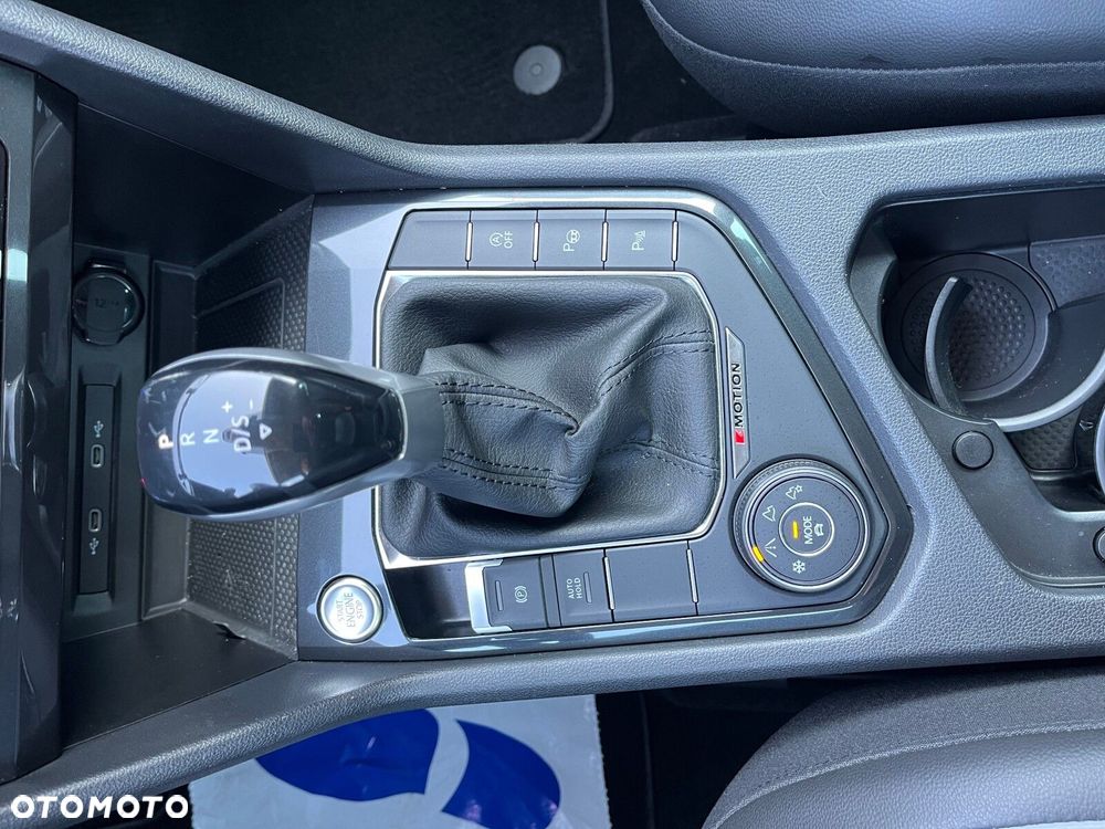 Volkswagen Tiguan - 33