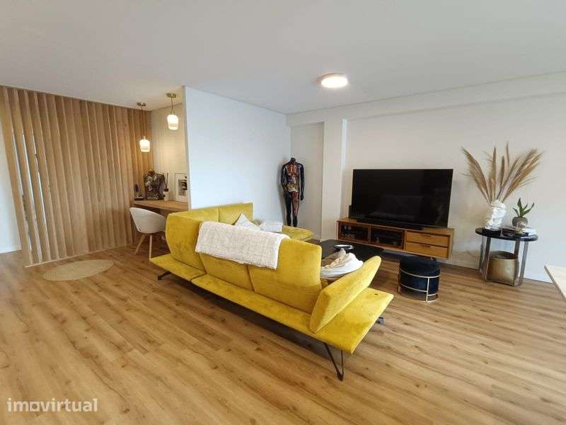 T3 Renovado em Aver-o-mar - Grande imagem: 3/10
