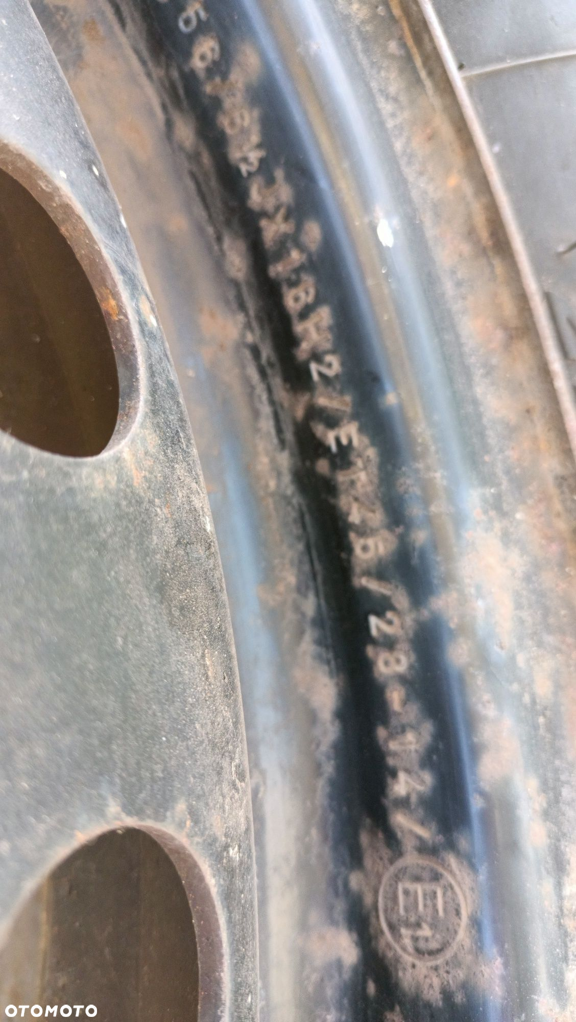 Koła zimowe felgi 16 5x114,3 et46 Kia Hyundai Mazda 215/70/16 + śruby - 8
