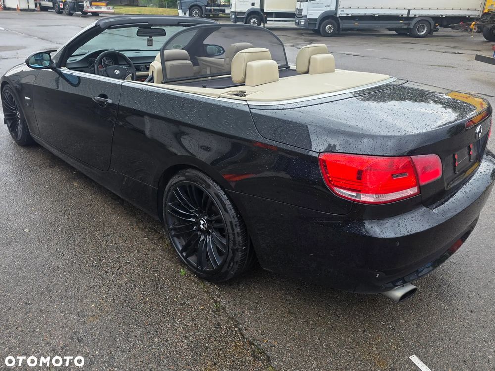 BMW Seria 3 320i - 10