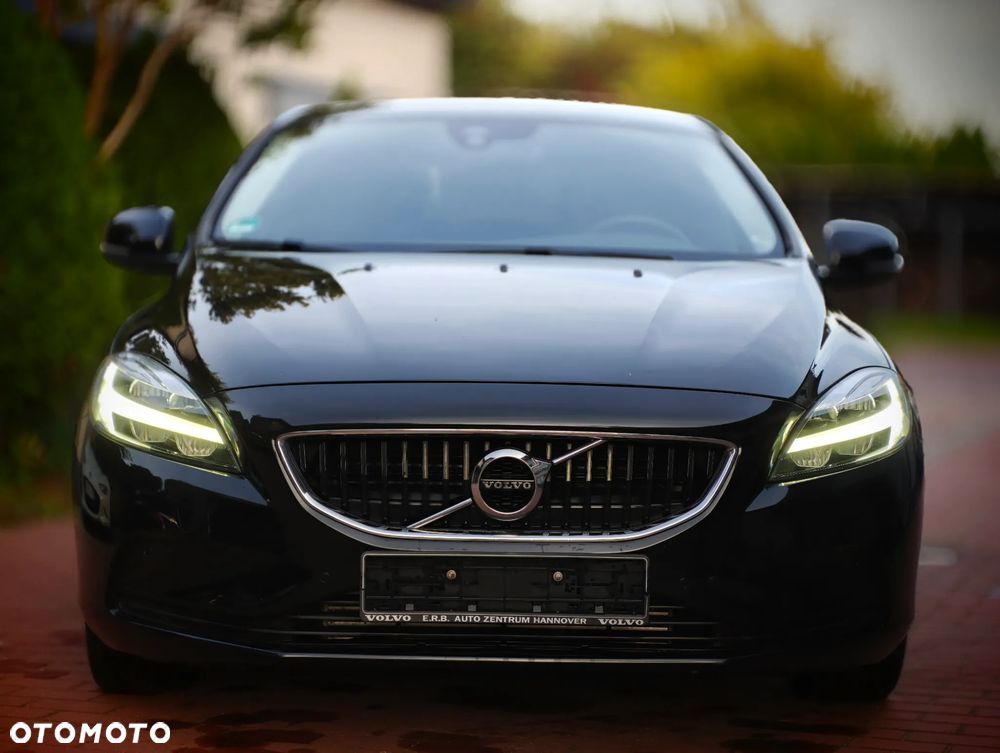 Volvo V40 D2 Momentum - 25