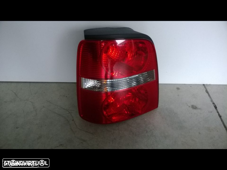 Farolim Vw Touran 2006 - 1